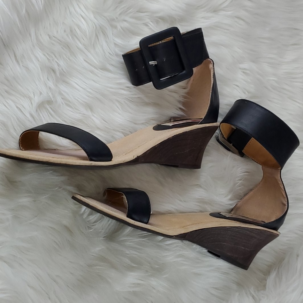 Two Lips Sasha Wedge Heels Ankle Straps 10